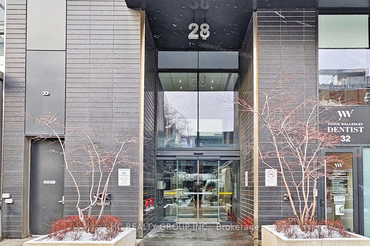 28-wellesley-street-e-toronto-ontario-c12894064