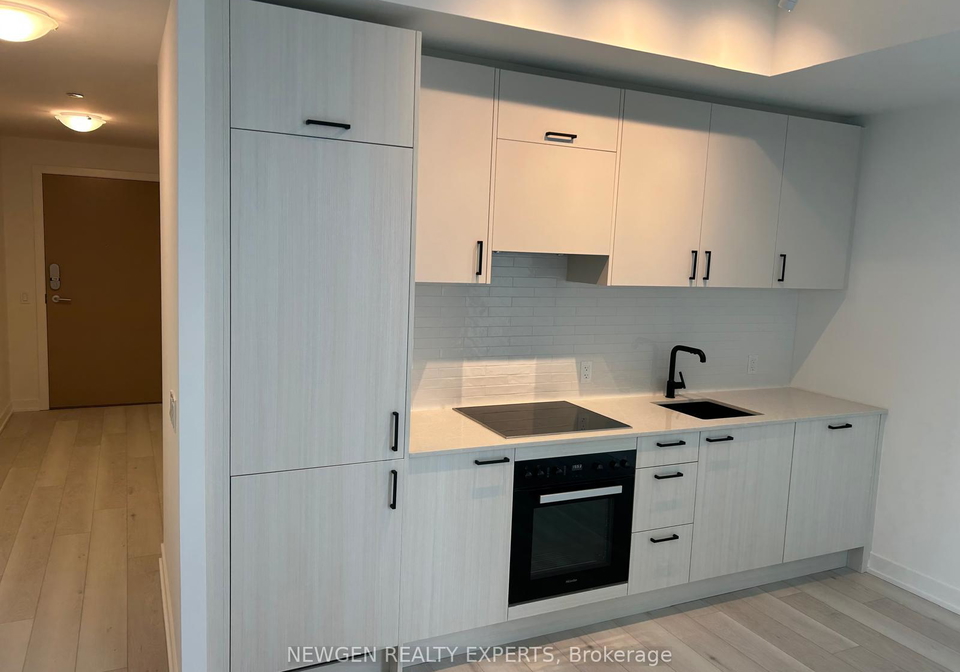 1-quarrington-lane-north-york-ontario-c12894106