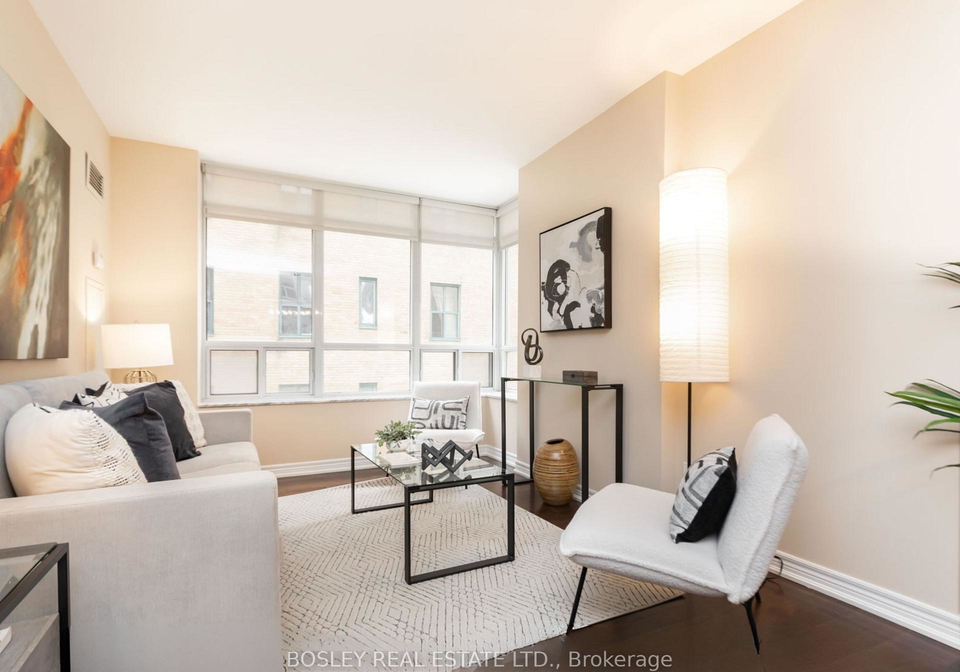 60-st-clair-avenue-w-toronto-ontario-c12894668