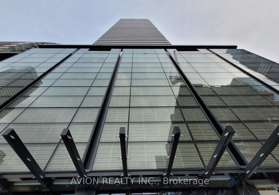 501-yonge-street-toronto-ontario-c12894676
