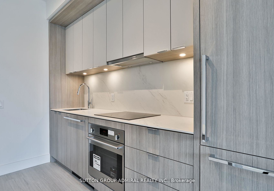 6-greenbriar-road-e-north-york-ontario-c12894754