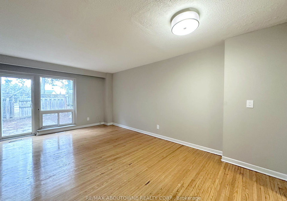 63-havenbrook-boulevard-north-york-ontario-c12894822