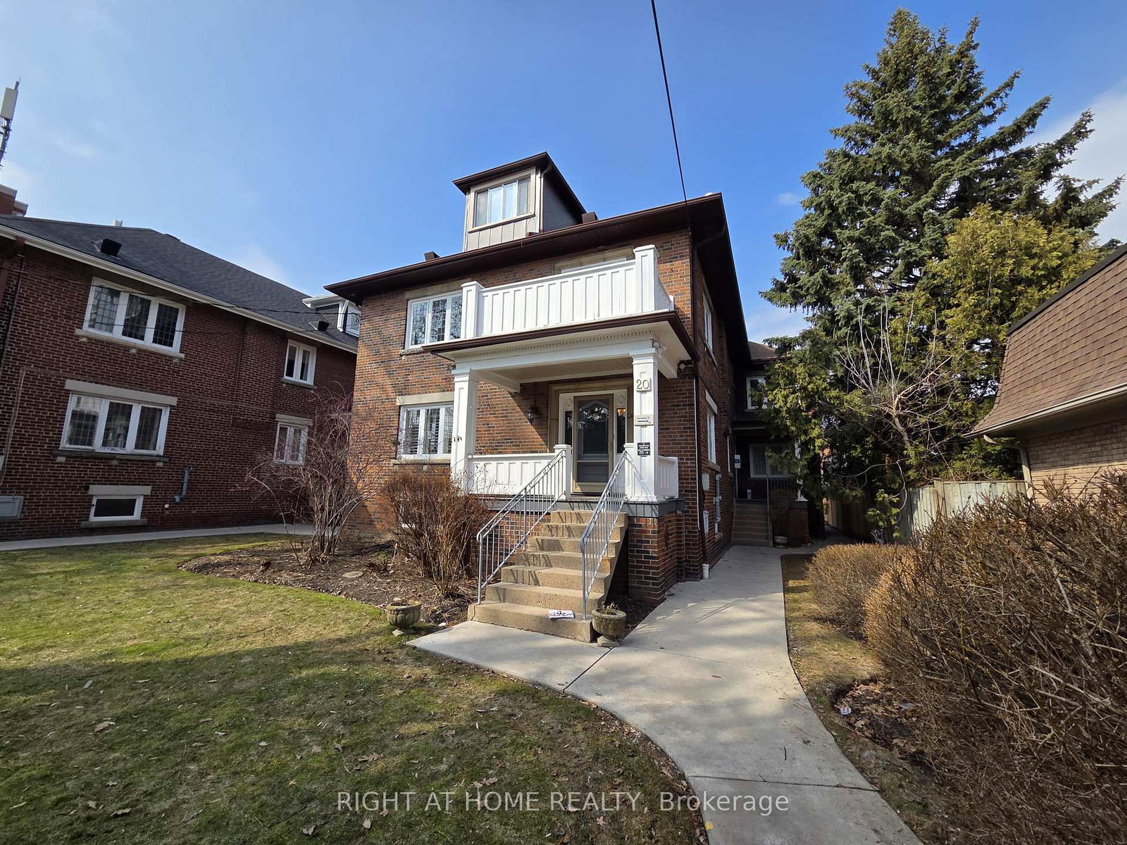 20-teddington-park-avenue-toronto-ontario-c12895094