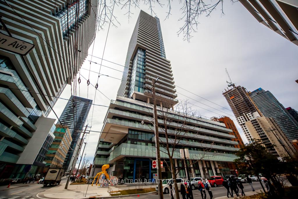 161-roehampton-avenue-toronto-ontario-c12895398
