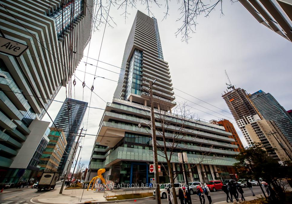 161-roehampton-avenue-toronto-ontario-c12895398