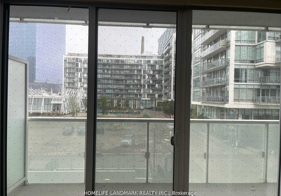 15-queens-quay-e-toronto-ontario-c12895406