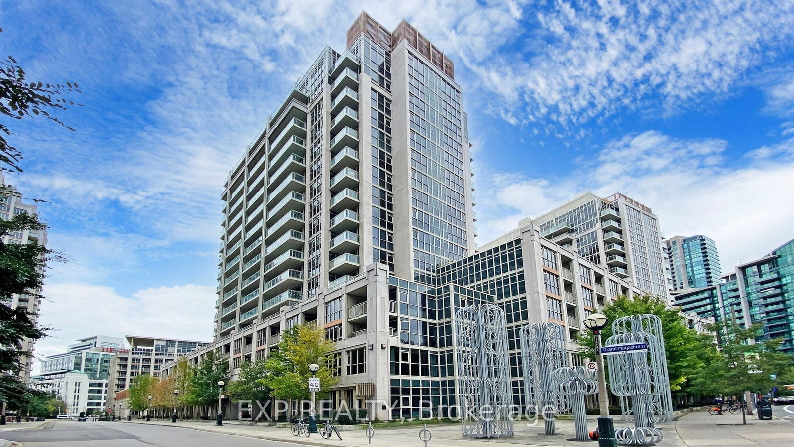 38-grand-magazine-street-toronto-ontario-c12895474