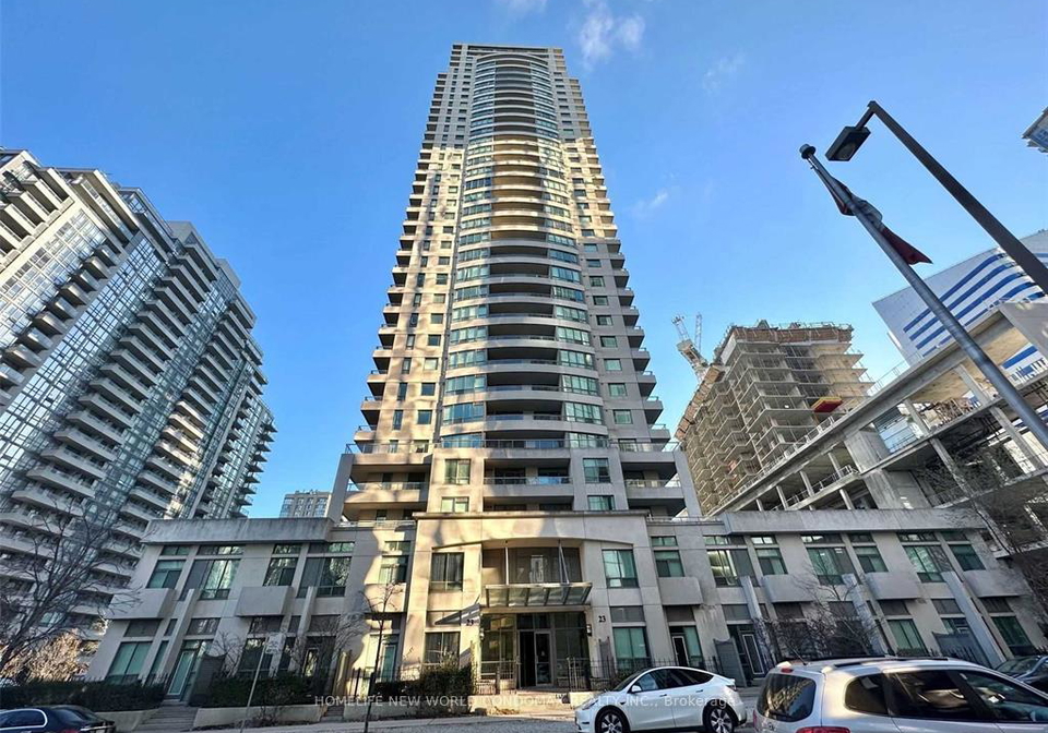 23-hollywood-avenue-north-york-ontario-c12895508