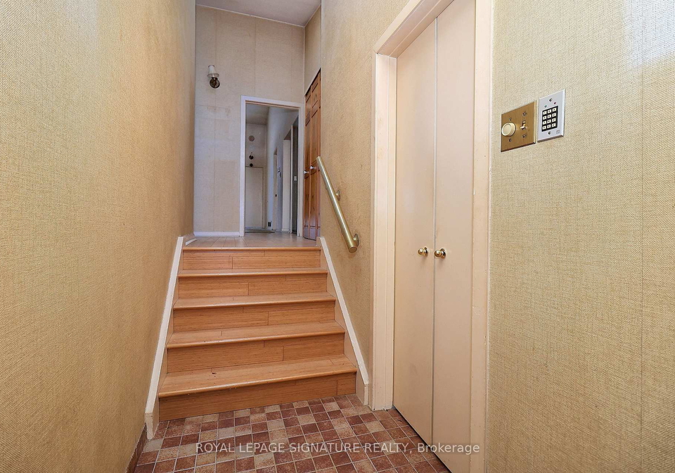 155-three-valleys-drive-north-york-ontario-c12895530