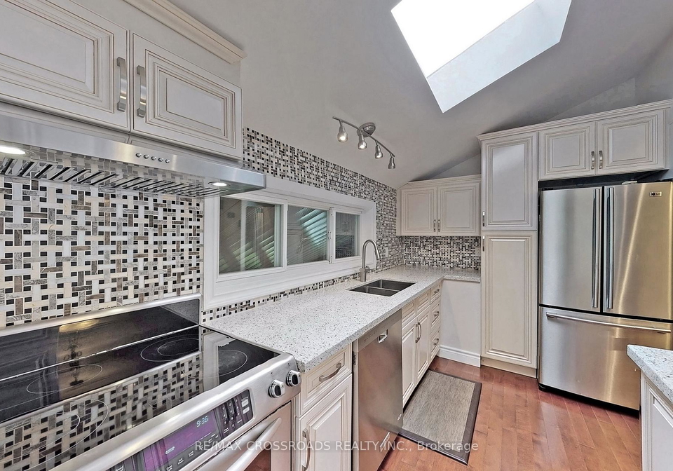 16-sandalwood-place-north-york-ontario-c12895934