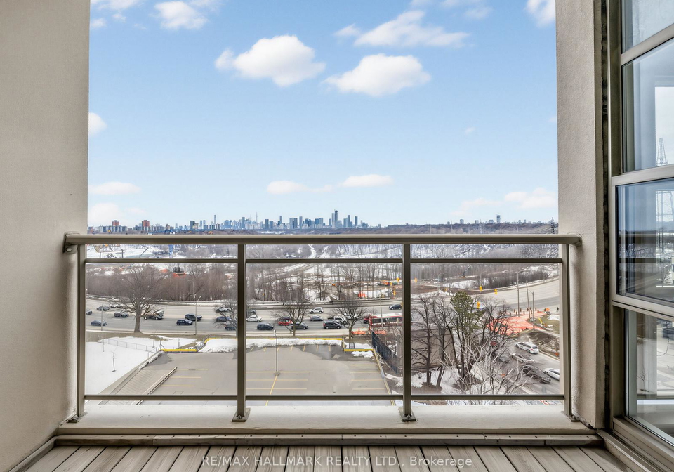 1-leaside-park-drive-east-york-ontario-c12896052