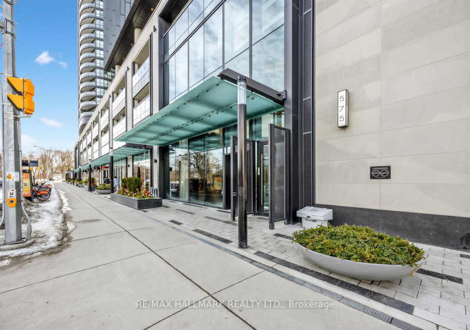 575-bloor-street-e-toronto-ontario-c12896226