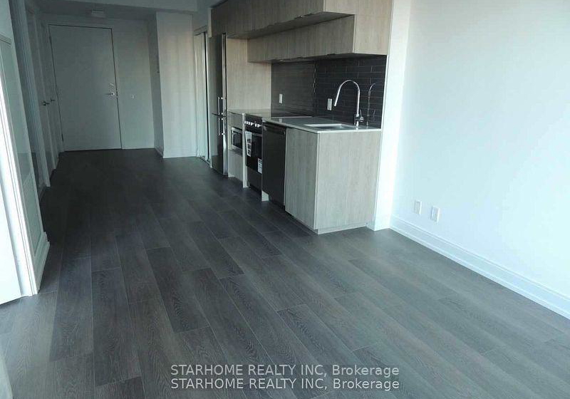 181-dundas-street-e-toronto-ontario-c12896236