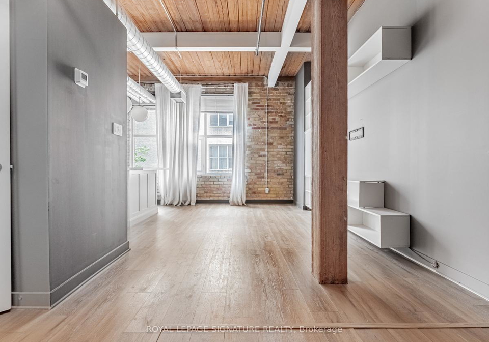 955-queen-street-toronto-ontario-c12896564