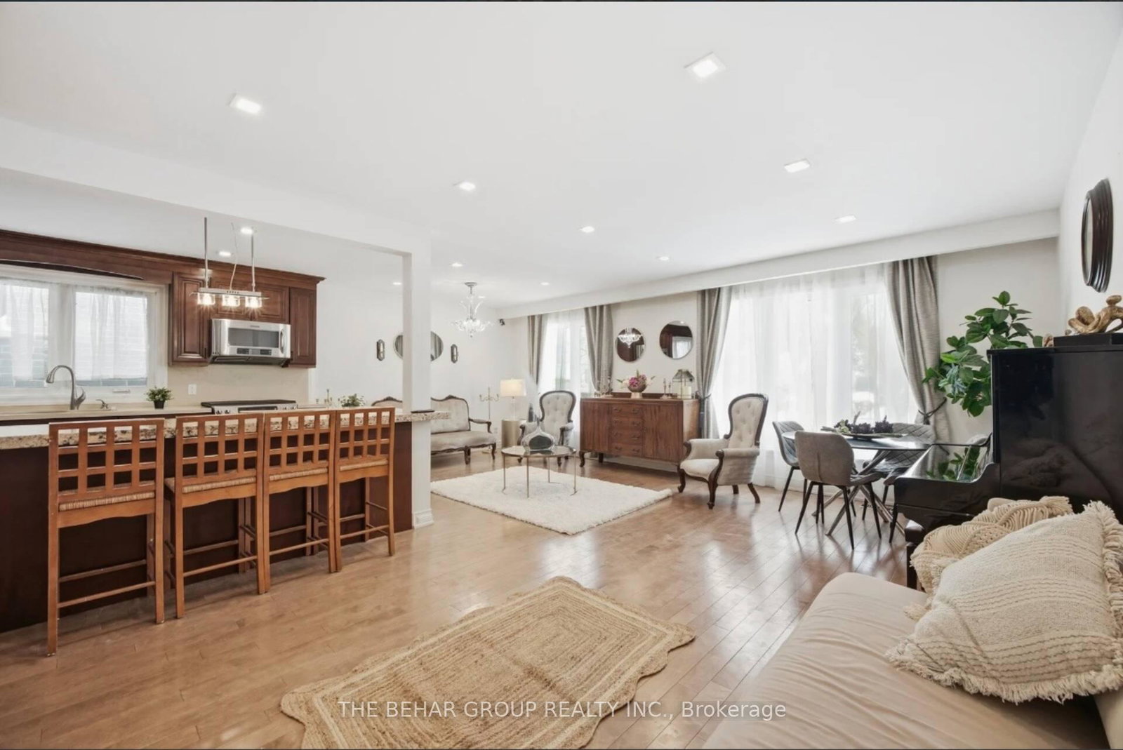200-maxome-avenue-north-york-ontario-c12896714