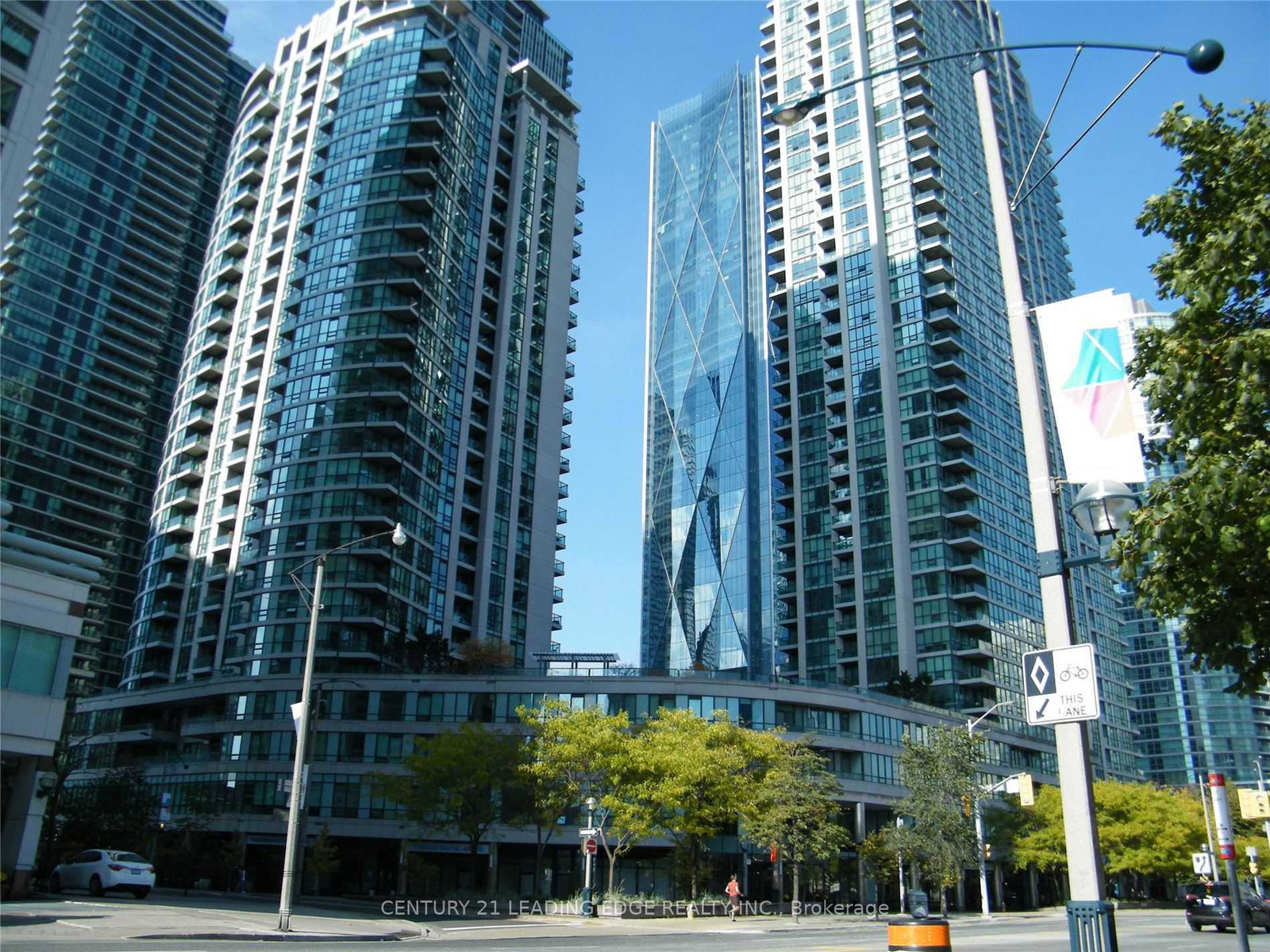 12-yonge-street-toronto-ontario-c12896806