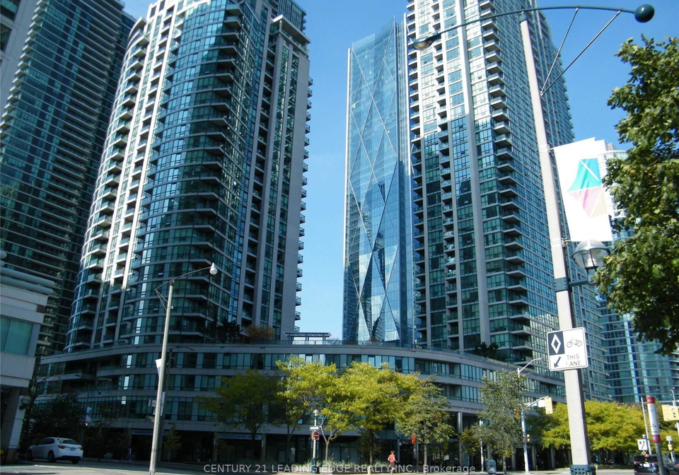 12-yonge-street-toronto-ontario-c12896806
