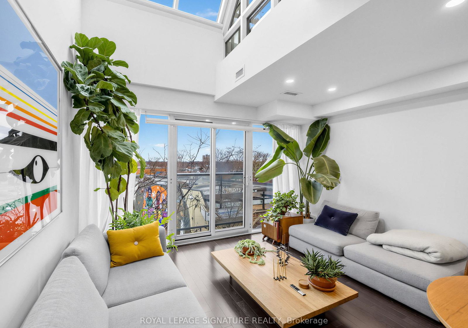 1636-dundas-st-street-w-toronto-ontario-c12896820