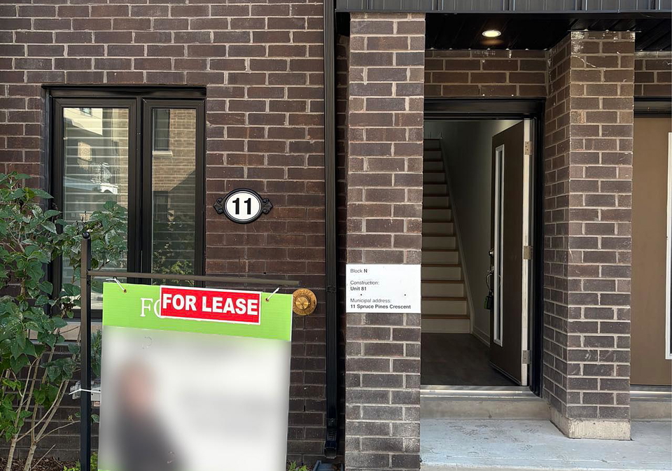 11-spruce-pines-crescent-north-york-ontario-c12897166