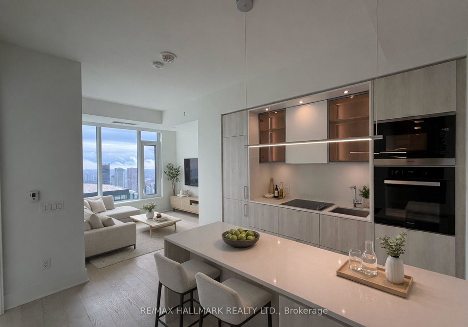 11-yorkville-avenue-w-toronto-ontario-c12897540