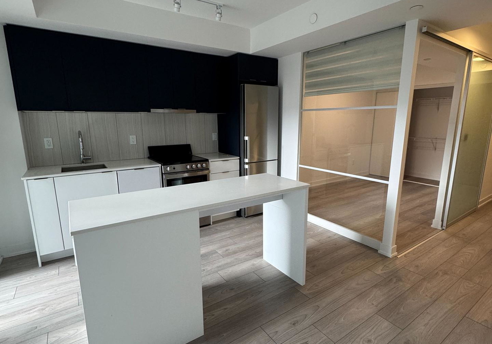 8-tippett-road-toronto-ontario-c12897576