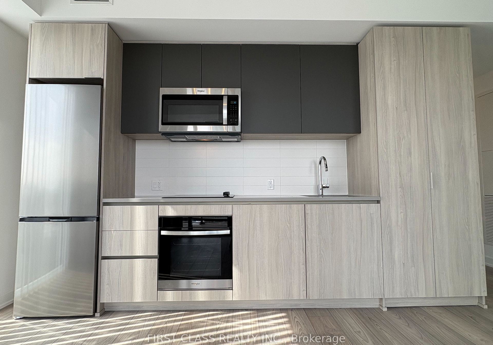 5858-yonge-street-toronto-ontario-c12897582