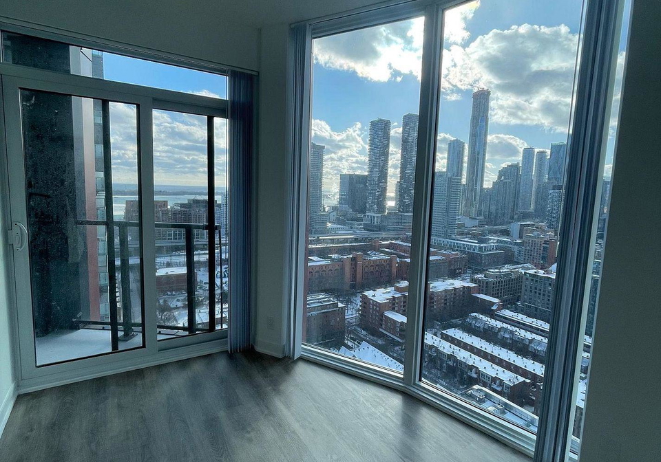 180-front-street-e-toronto-ontario-c12897892