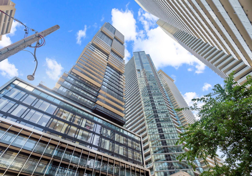 55-charles-street-toronto-ontario-c12897918