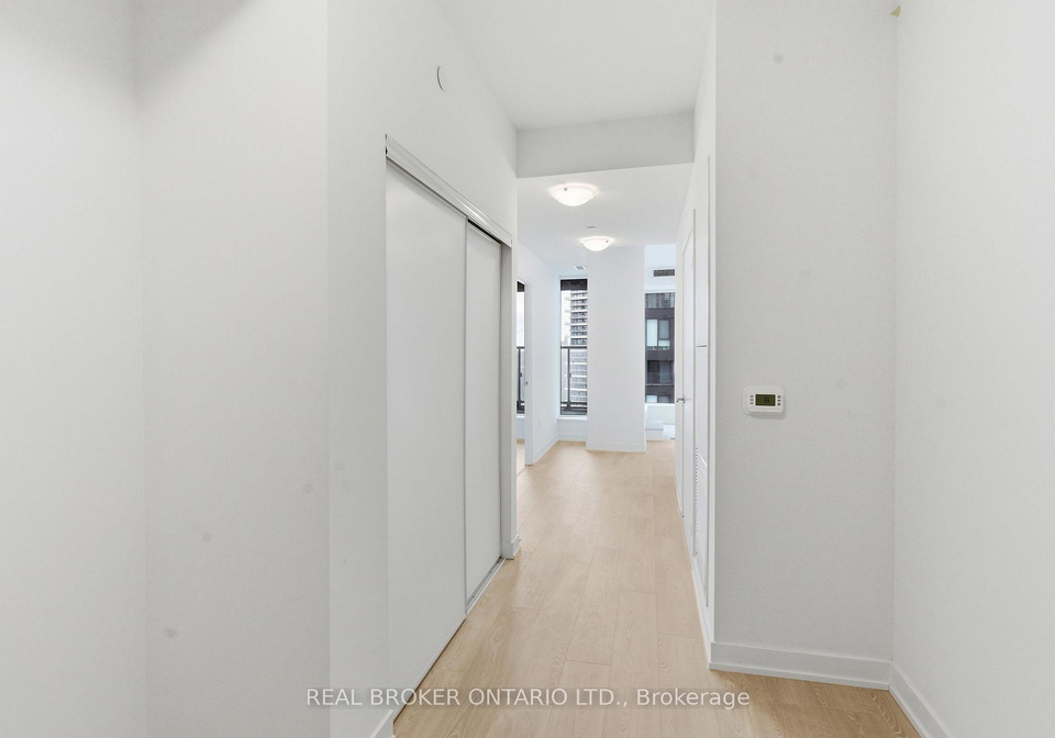 1-quarrington-lane-north-york-ontario-c12898038