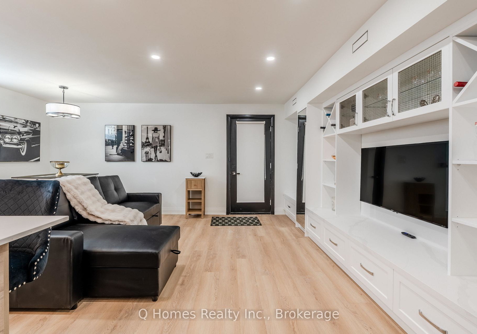 60-mcnairn-avenue-toronto-ontario-c12898044