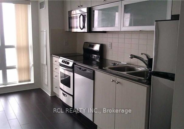 2015-sheppard-avenue-e-north-york-ontario-c12898168
