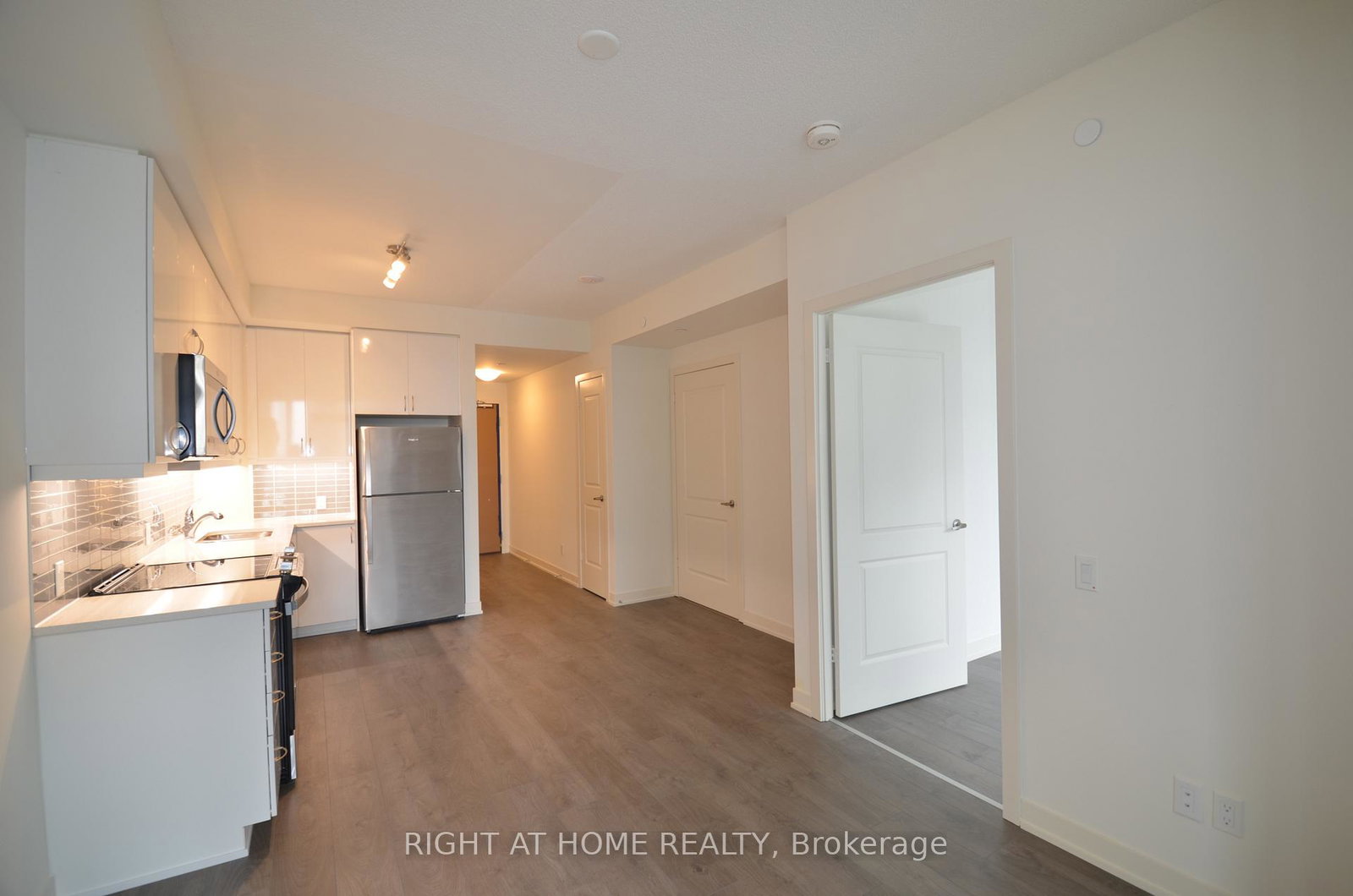 4955-yonge-street-north-york-ontario-c12898174