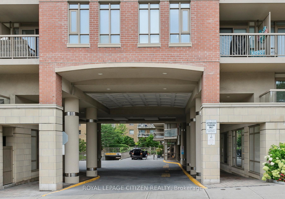 900-mount-pleasant-road-toronto-ontario-c12898456