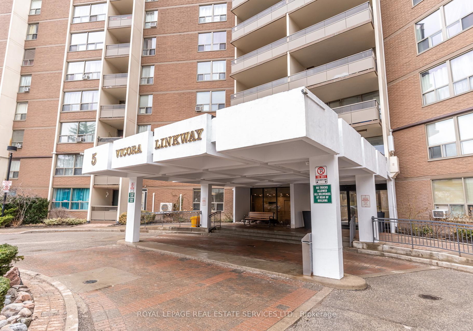 5-vicora-linkway-east-york-ontario-c12898728