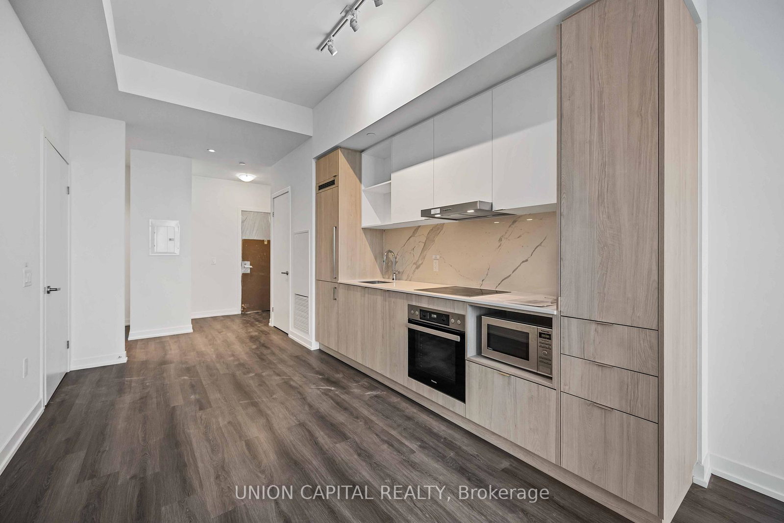 138-downes-street-toronto-ontario-c12898764