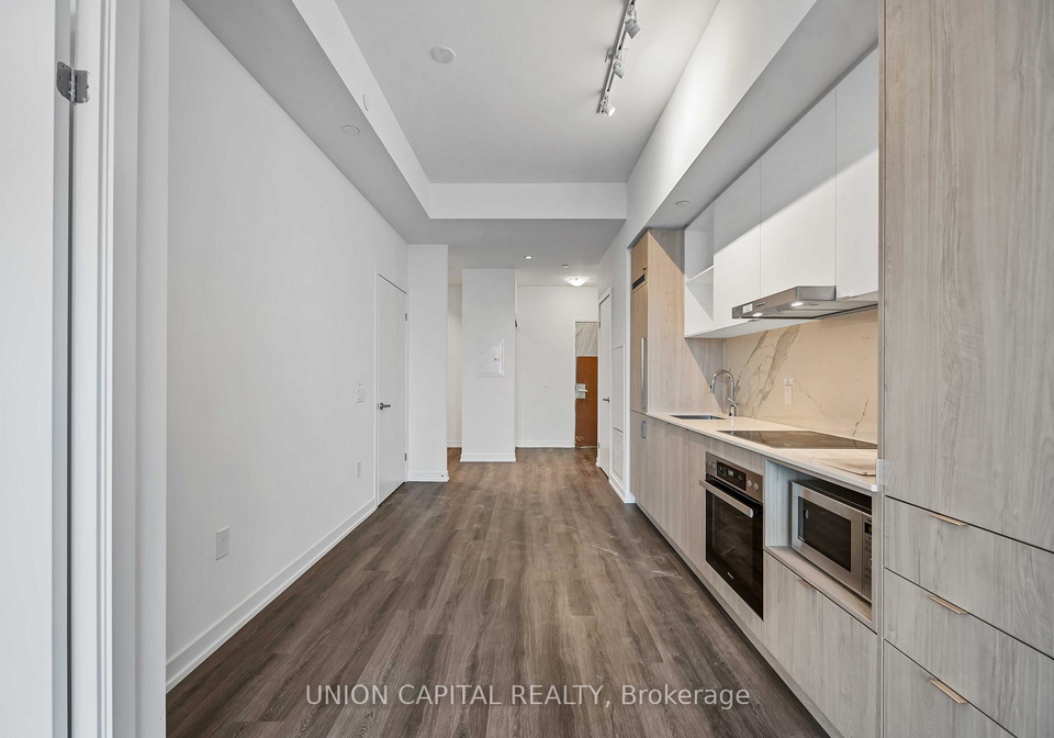 138-downes-street-toronto-ontario-c12898764