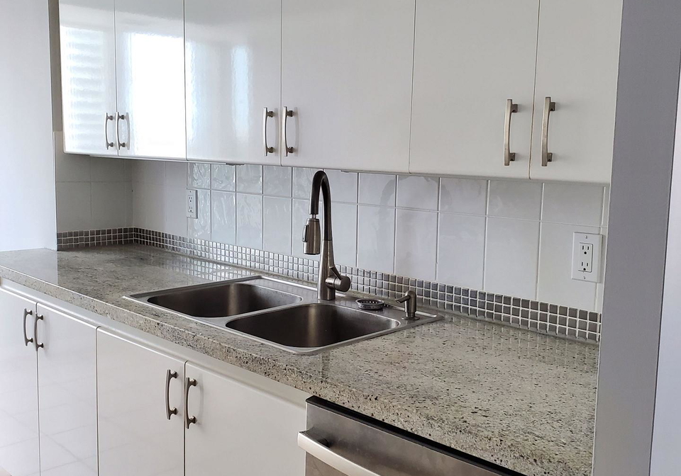 8-hillcrest-avenue-north-york-ontario-c12898780