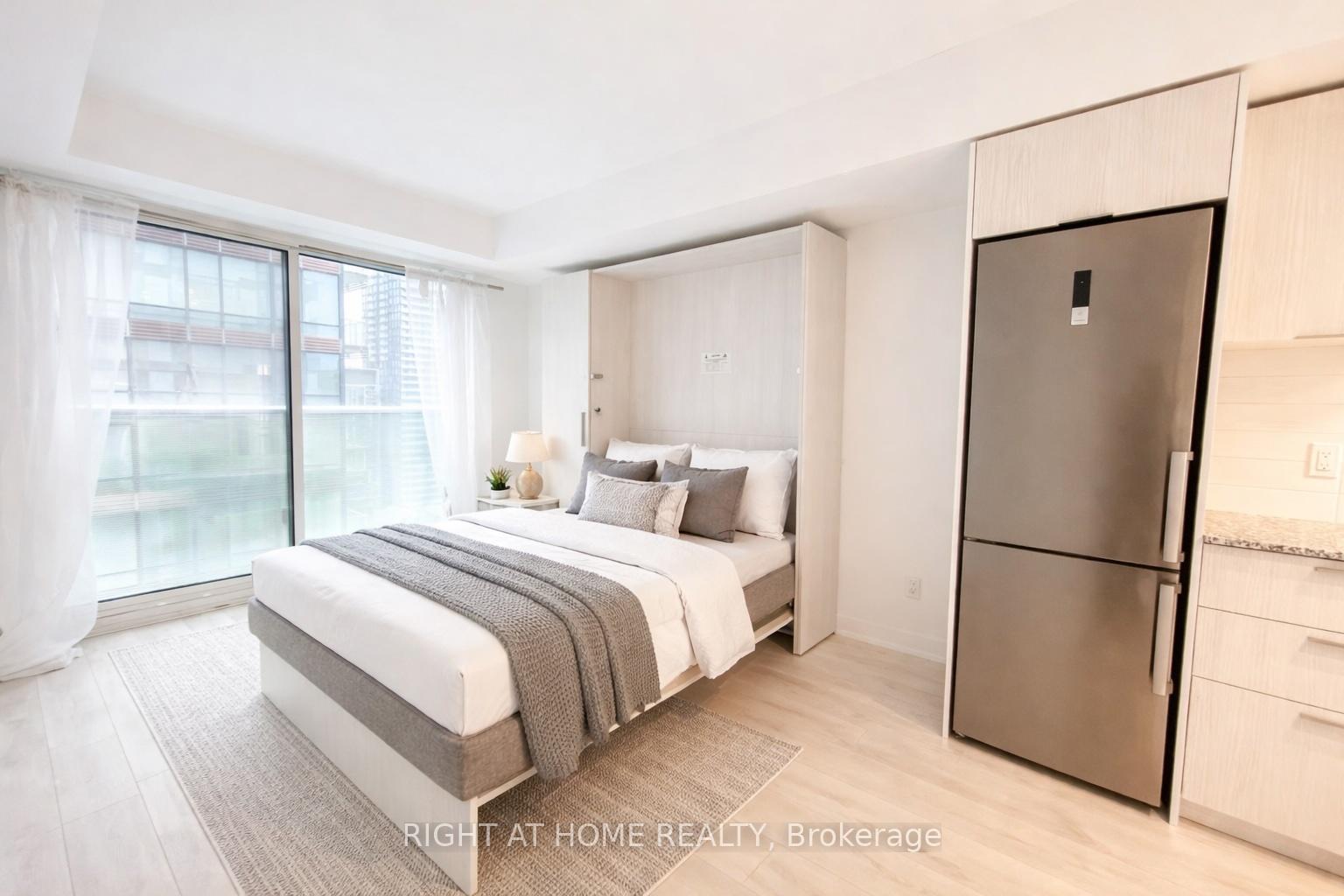 501-yonge-street-toronto-ontario-c12898844