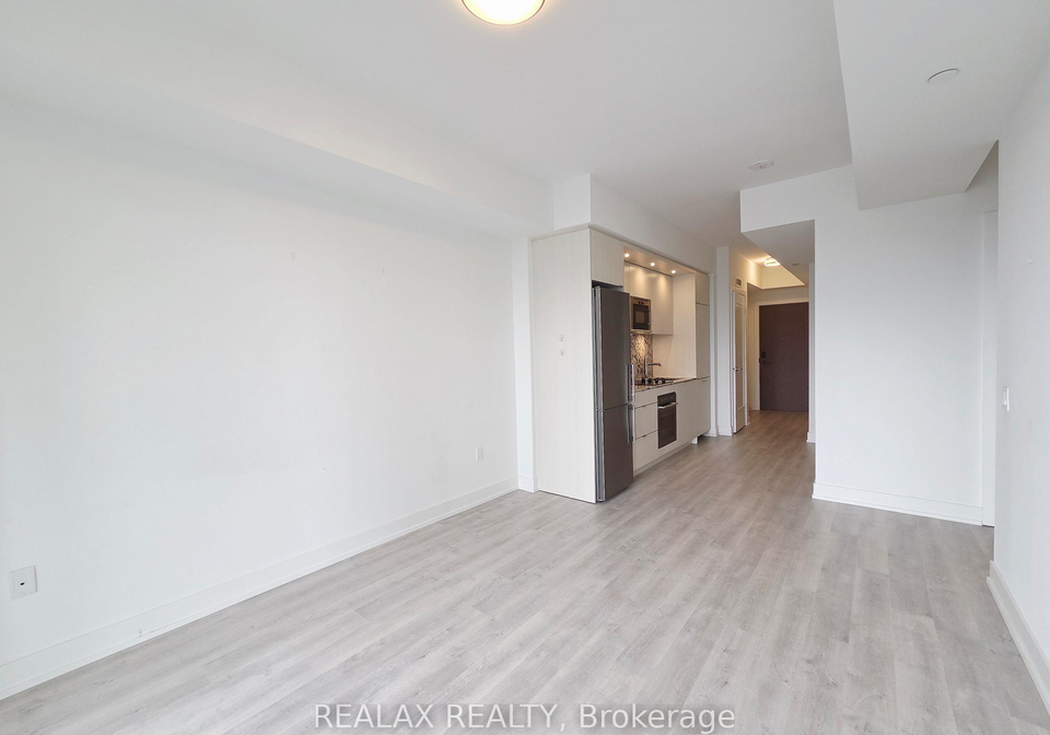 30-inn-on-the-park-drive-north-york-ontario-c12898936
