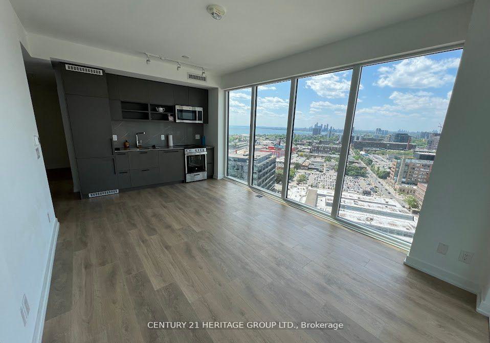 135-east-liberty-street-toronto-ontario-c12899120