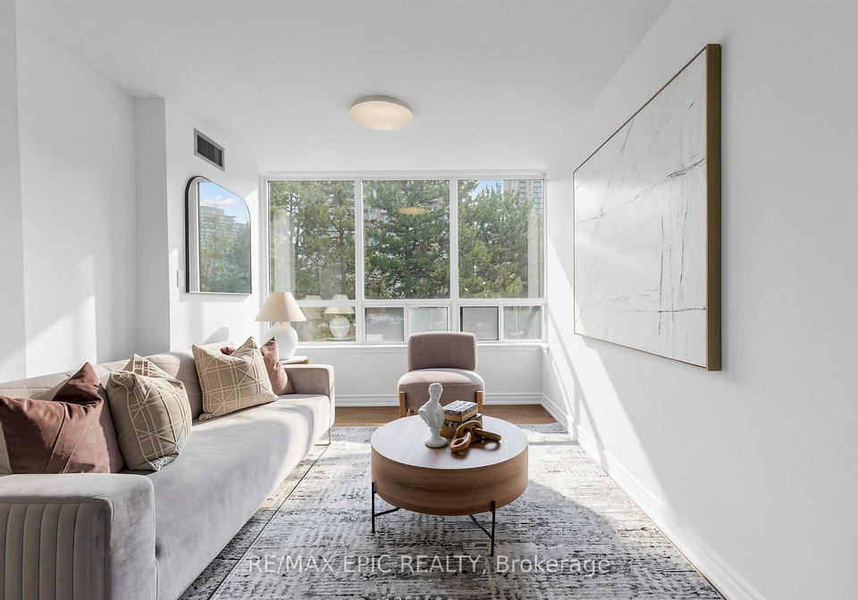 7-bishop-avenue-north-york-ontario-c12899160