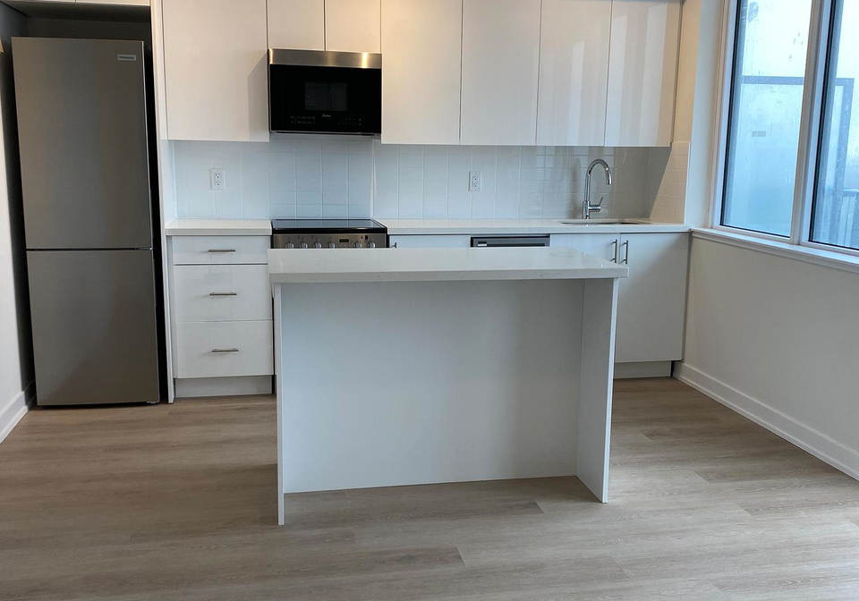 15-ellerslie-avenue-toronto-ontario-c12899466