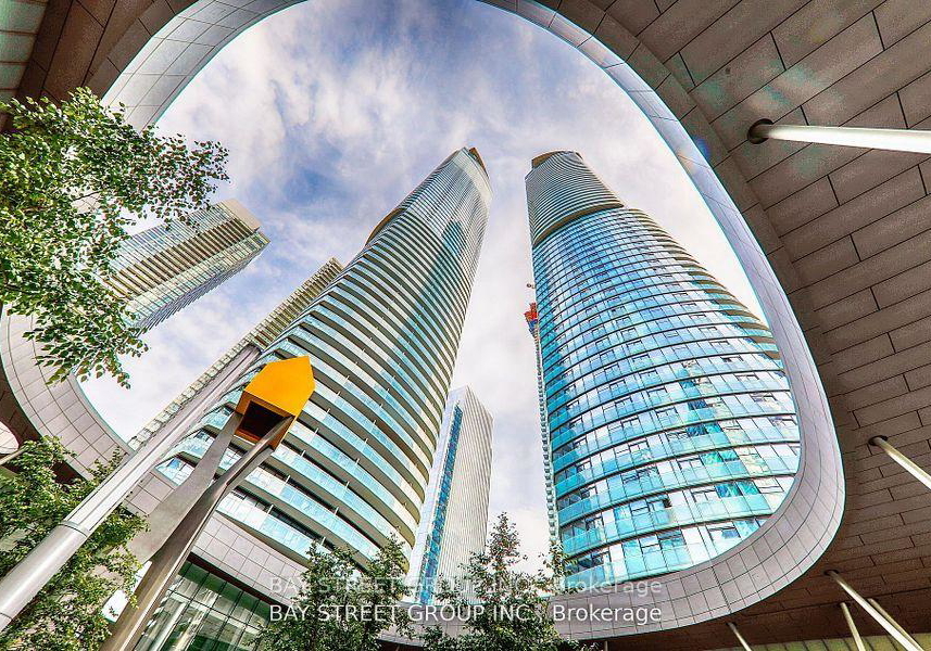 14-york-street-toronto-ontario-c12899688