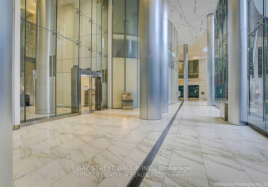 14-york-street-toronto-ontario-c12899688