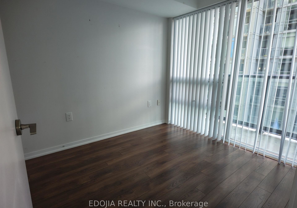 36-lisgar-street-toronto-ontario-c12899948