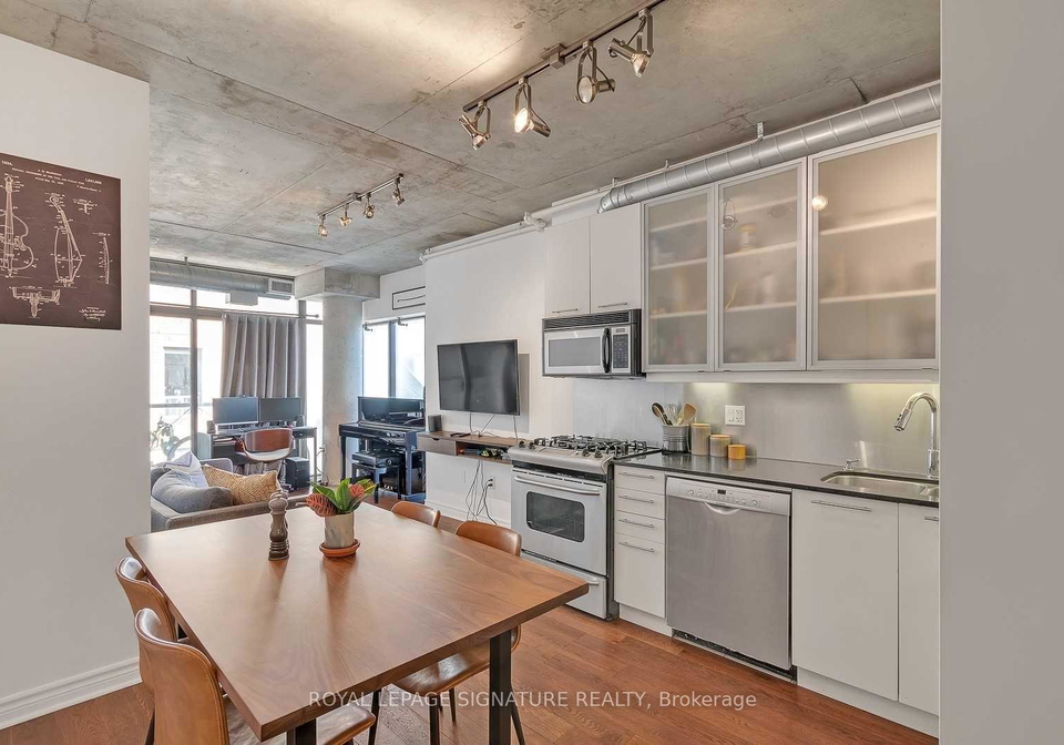 533-richmond-street-w-toronto-ontario-c12900014