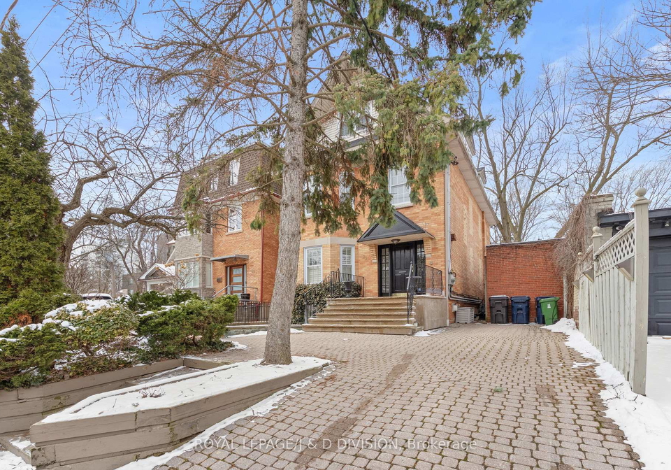 62-alvin-avenue-toronto-ontario-c12900338