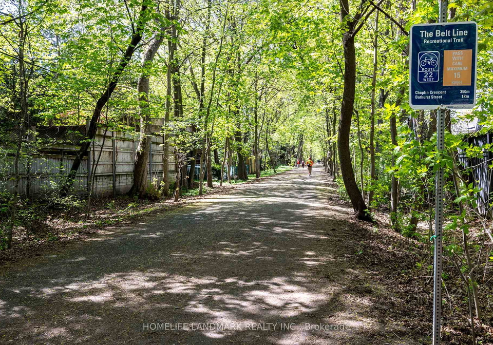 241-forest-hill-road-toronto-ontario-c12900400
