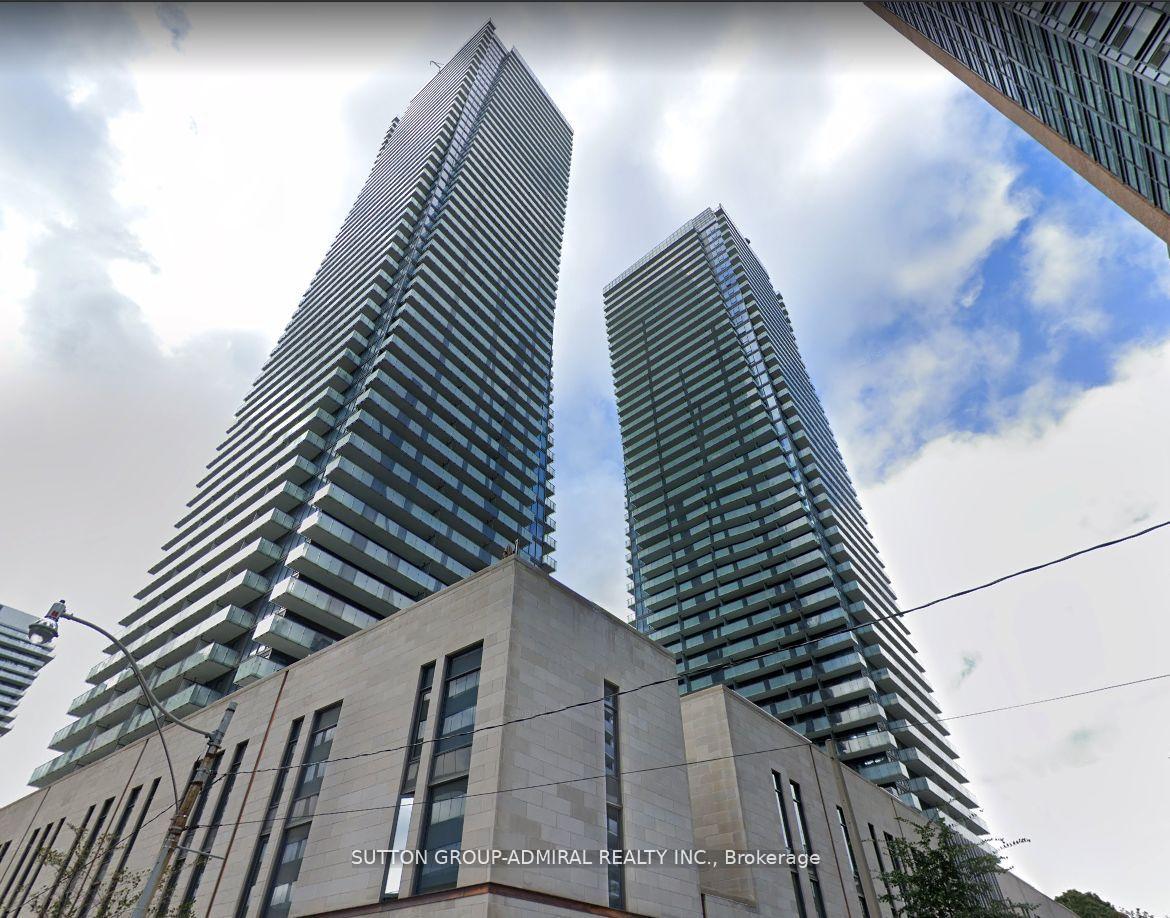 1080-bay-street-toronto-ontario-c12900728