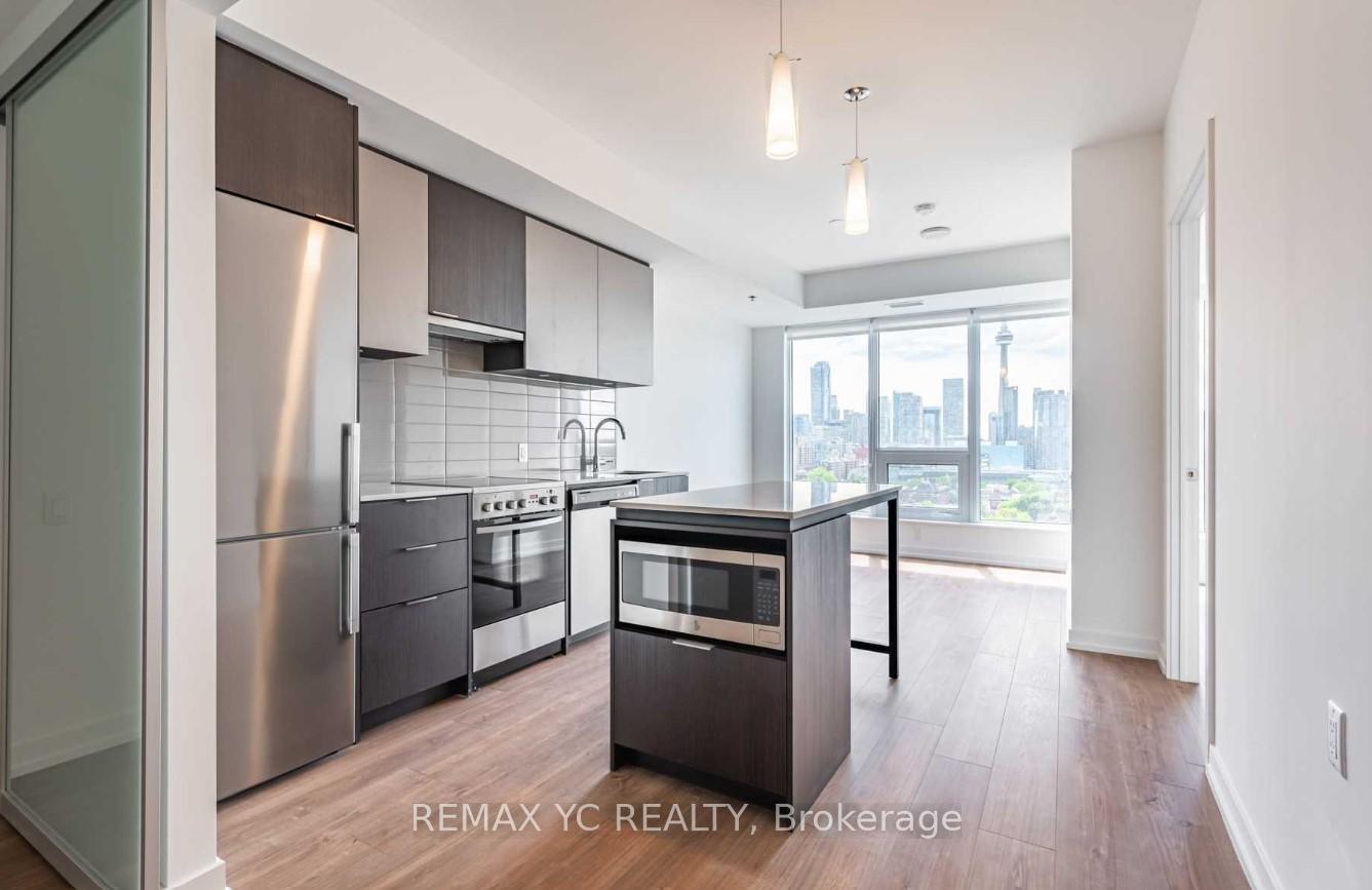 203-college-street-toronto-ontario-c12900732